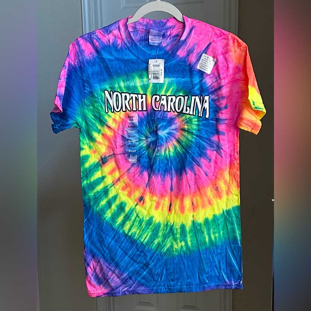 Colortone Tie-Dye North Carolina T-Shirt NWT